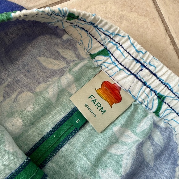 FARM Rio
Garden Soft Shorts - Picture 9 of 12